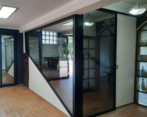 Esquadrias de Alumínio Quatro Barras